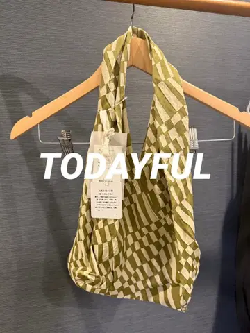 [택 포함 새상품] TODAYFUL 지오메트릭 미니백 올리브