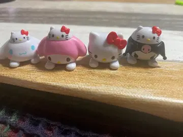 산리오 캐릭터즈 삐요코노루 마스코트 전 4종 컴프