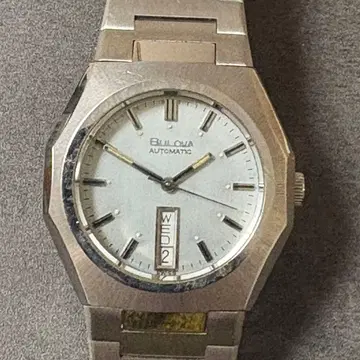 BULOVA 브로바 자동 와인딩 손목시계 로얄 워크풍 빈티지