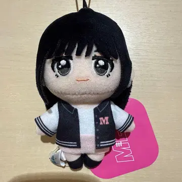 ME:I GIGO 한정판 마스코트 봉제 인형 MOMONA