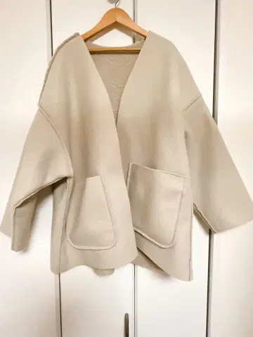 노카라 오버사이즈 자켓 베이지 봉쥬르 사간