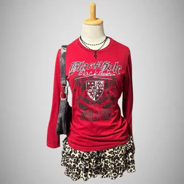 롱 T 반팔 T 빨간색 Y2K 헤이세이 갸루 그런지 서브컬쳐