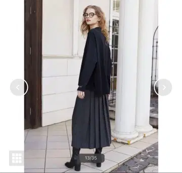 COEL 사이드 지퍼 플리츠 스커트