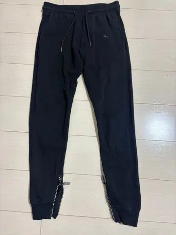 1piu1uguale3RELAX 우노피우노우과레토레 팬츠