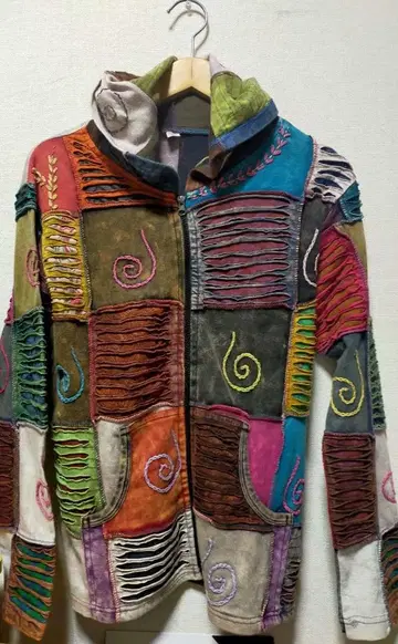 멀티 컬러 패치워크 후드 부착 후드티 S/M