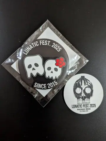 LUNATIC FEST.2025 캡슐 토이 캔뱃지 + 스티커 1장