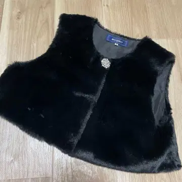 M'S GRACY 블랙 퍼 베스트