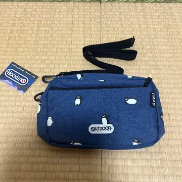 [미사용 새상품] Suica 펭귄 x 아웃도어 숄더백