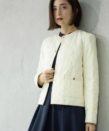 발수 퀼팅 노카라 자켓 [세탁기 사용 가능]