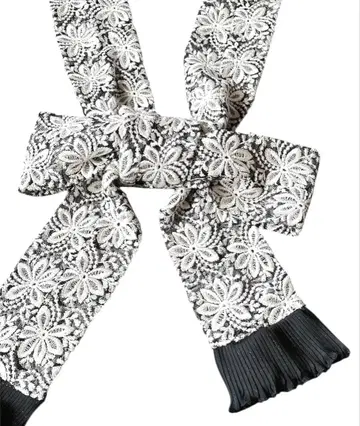 시코키 시고키 성인식 후리소데 블랙 화이트 오비 장식 자수