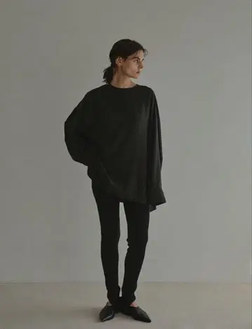 크루넥 오버사이즈 풀오버