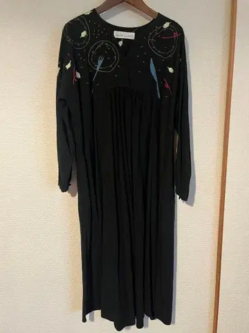 자수 원피스 / 아틀리에 드 사봉