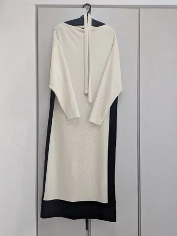 Diagram 바이컬러 컷 원피스