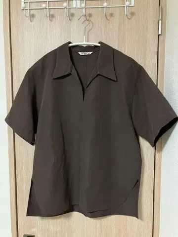 AURALEE 코튼 반팔 스키퍼 셔츠 사이즈 0