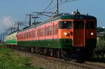 국철 115계 N 게이지 기차