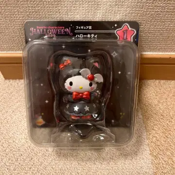 할로윈 2025 헬로키티 피규어