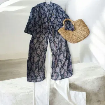 새상품급 하트마켓 페이즐리 롱 가디건 네이비 x 보르도