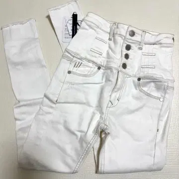 택 포함 미사용 새상품 EMODA 하이웨스트 스키니 팬츠