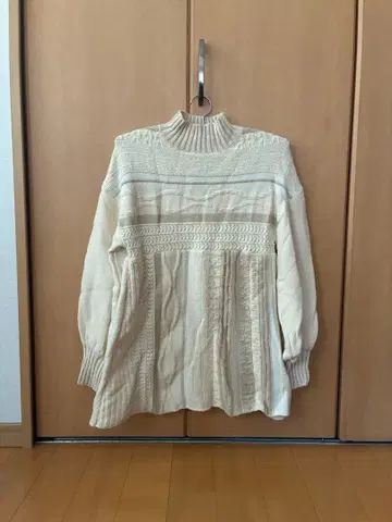 eaphi strata design 니트 아이보리