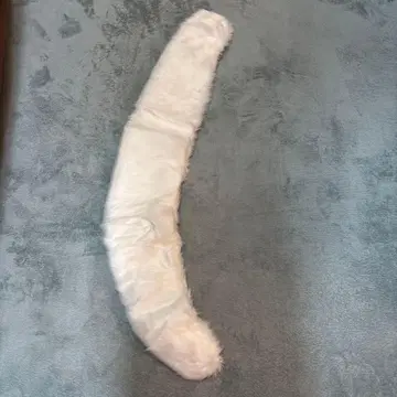 화이트 퍼 스톨 클립 포함