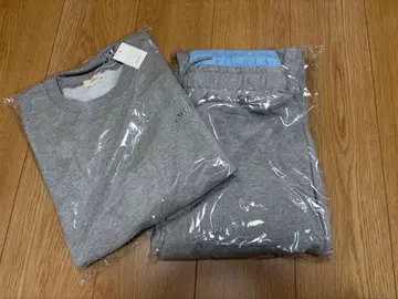 [ 미사용 ] 하우디 howdy 맨투맨 셋업