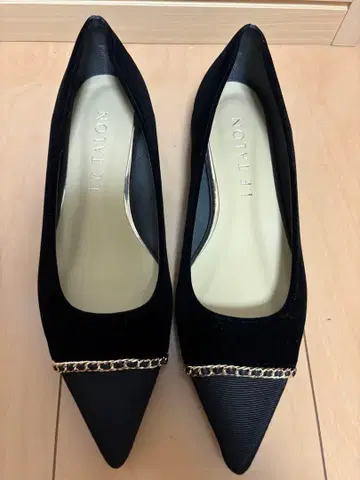 LE TALON 루탈론 스틸레토 캡 체인 플랫 23cm