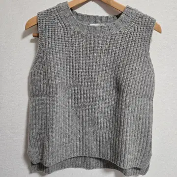 prit 크루넥 베스트 니트 슬리브리스