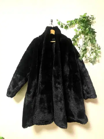 블랙 인조 모피 롱 코트 고져스 따뜻한 사진 잘 나오는