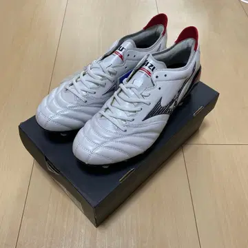 새상품 미즈노 축구 스파이크 모렐리아 네오 3 JAPAN MIX 26.0