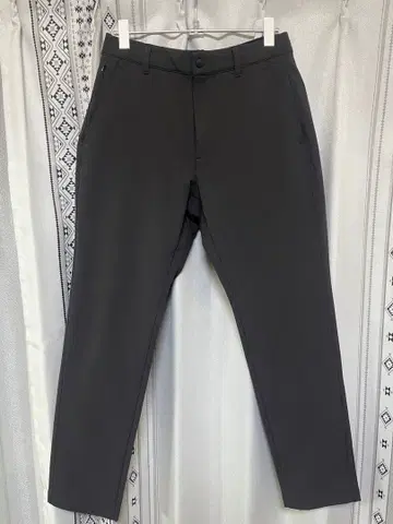 UNIQLO 웜 스트레치 팬츠