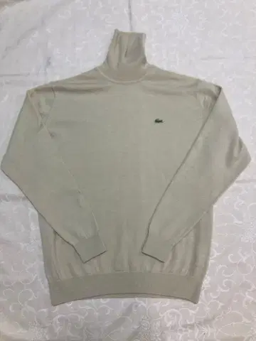 Lacoste 베이지 터틀넥 울