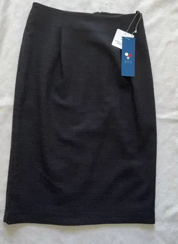 a.v.v 다크 네이비 트위드 미디 스커트