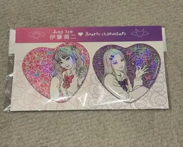 이토 준지 x 산리오 갸루 토미에 홀로그램 하트 캔뱃지 세트