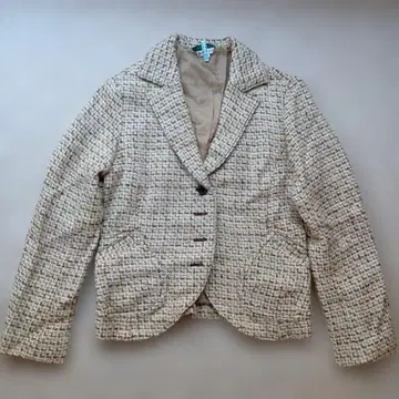 베이지 계열 트위드 테일러드 자켓