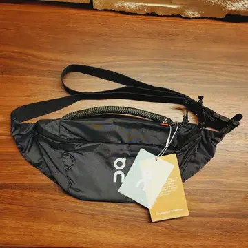미사용품 ON/온 WAIST PACK LITE 2L 웨스트 파우치