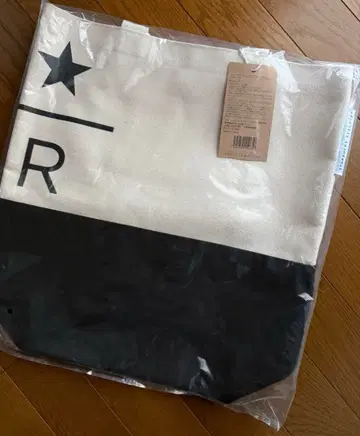 한정품 STARBUCKS RESERVE 토트백 아이보리/블랙