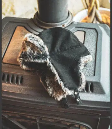 퍼가 달린 플라이트 캡 블랙