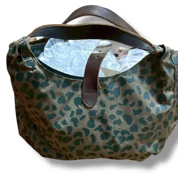 TAKARAMONO TUTUMU 레오파드 벌룬 토트백