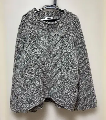 차오패닉 큼직한 니트 볼륨 소매 그레이 화이트 믹스 컬러 프리