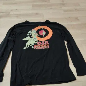 D.I.E. 셔츠 롱 슬리브 1998년 빈티지 초레어