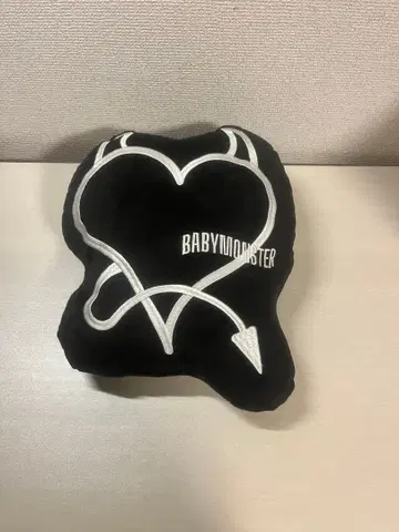 BABYMONSTER 쿠션