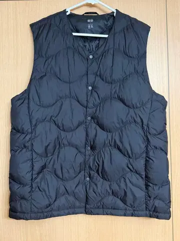 UNIQLO 울트라 라이트 다운 베스트 XL