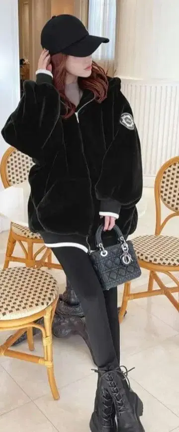 Rady 새상품 퍼 후디 L 사이즈