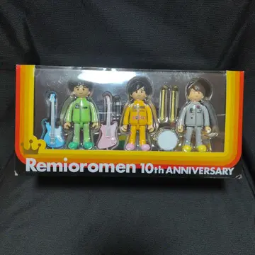 레미오로멘 10th Anniversary 피규어