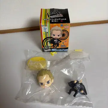 페르소나 4 미니코 피규어 타츠미 칸지