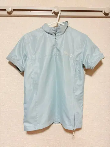 스카이블루 반팔 골프 셔츠