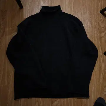 J.CREW 롤넥 스웨터 블랙