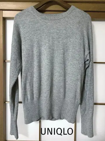 유니클로 캐시미어 100% 크루 니트 스웨터 M