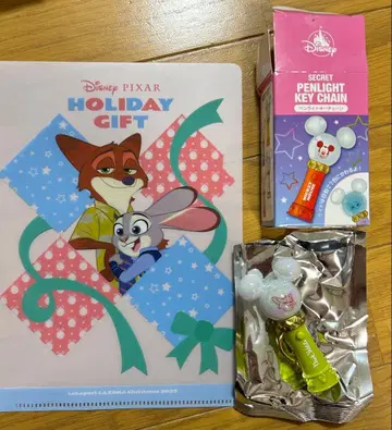 디즈니 스토어 시크릿 응원봉 키체인 주토피아 닉