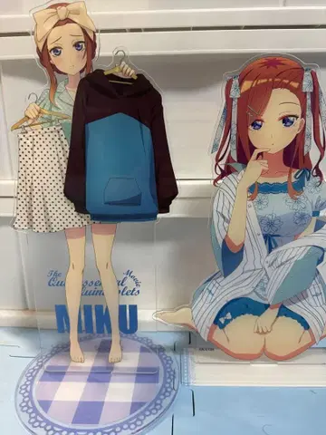 5등분의 신부 나카노 미쿠 어패럴 아크릴 스탠드 세트